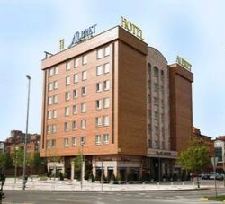 HOTEL ALBRET 4*